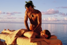 Le Taurumi, massage polynésien