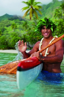 For the love of the "va'a" in Polynesia