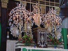 The altar decorated with pearls and mother-of-pearl