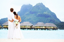 Renewal of vows at the Bora Bora Pearl Beach Resort & Spa